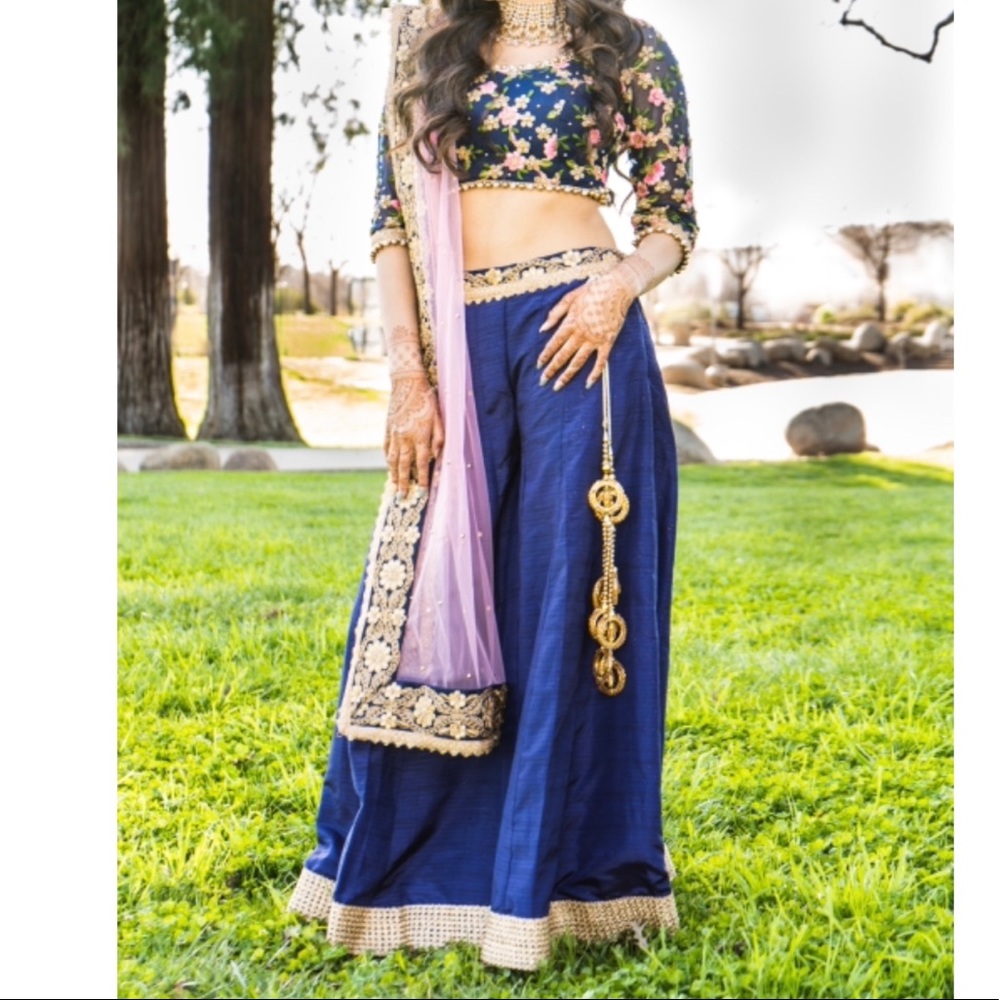 Indian Bollywood Suit